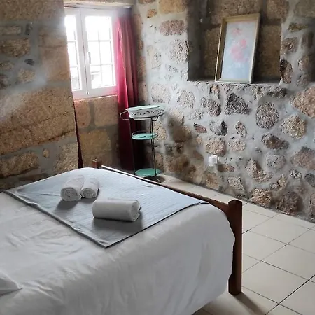 Casa Entre As Serras Antigo de Arcos