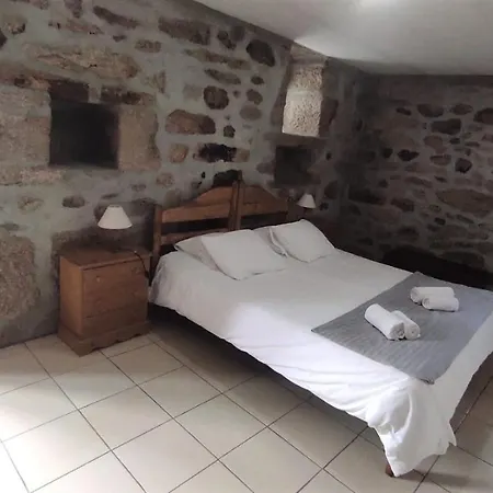 Casa Entre As Serras Country house *