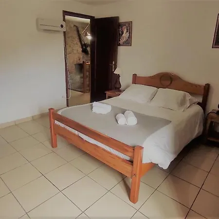 Casa Entre As Serras *